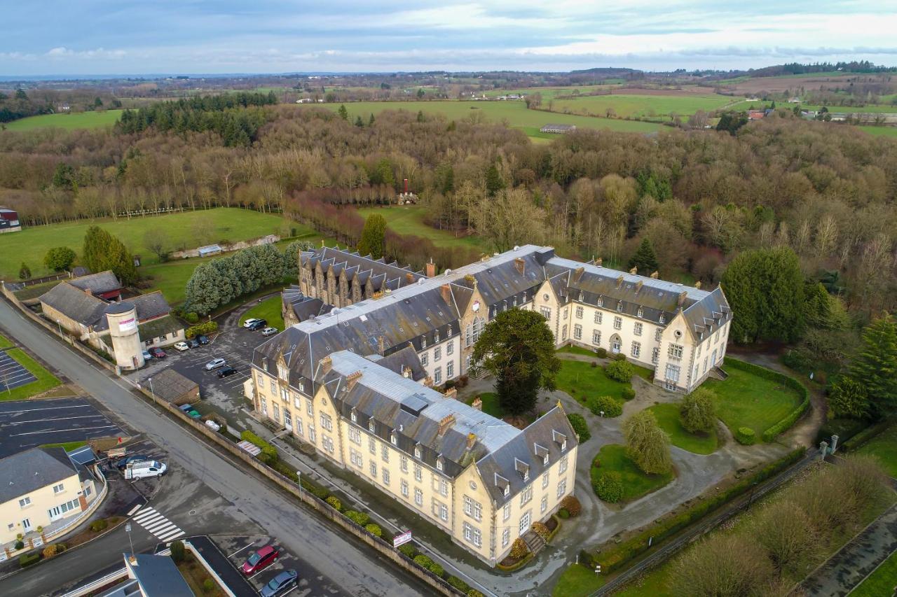 فندق Pontmainفي  Relais Le Bocage المظهر الخارجي الصورة
